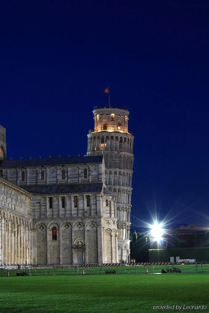 Hotel Relais Dell'Orologio Pisa 4*,